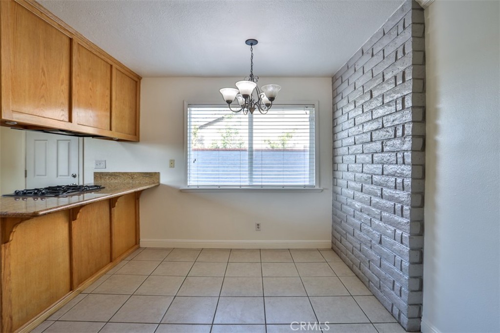 9401 Hemlock Street Property Photo 11