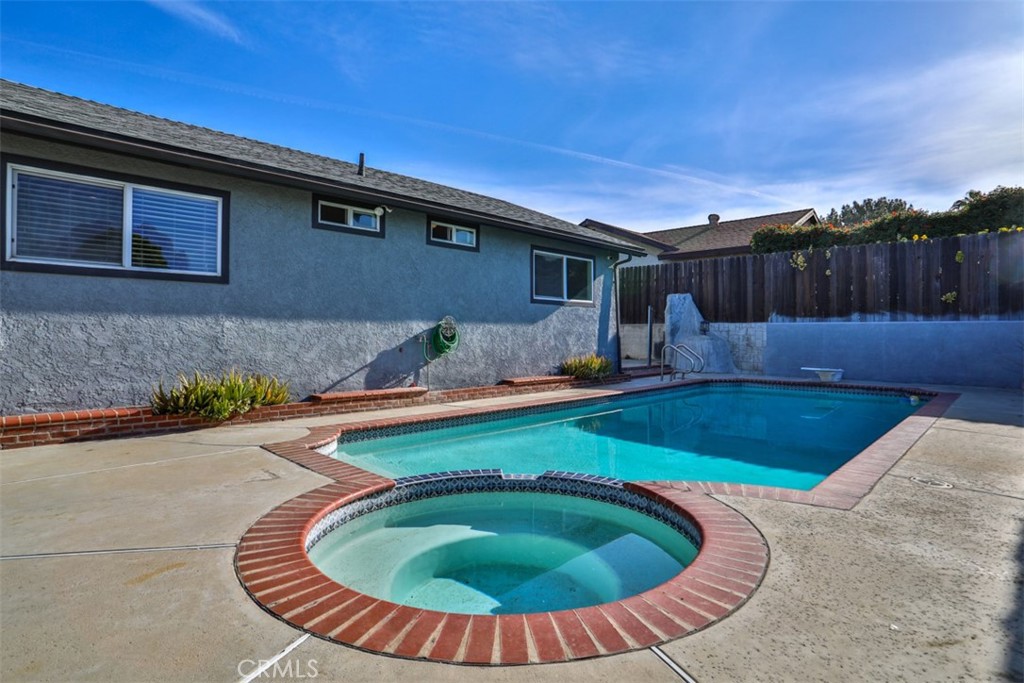 9401 Hemlock Street Property Photo 31