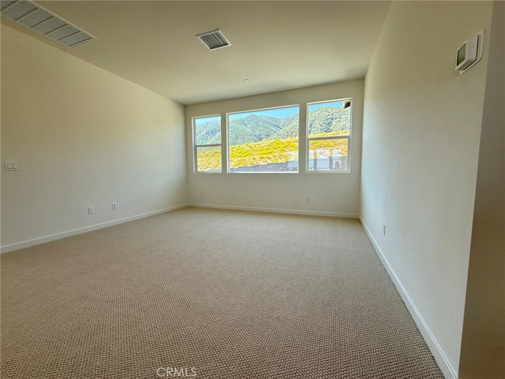 15994 Conservatory Drive Property Photo 5