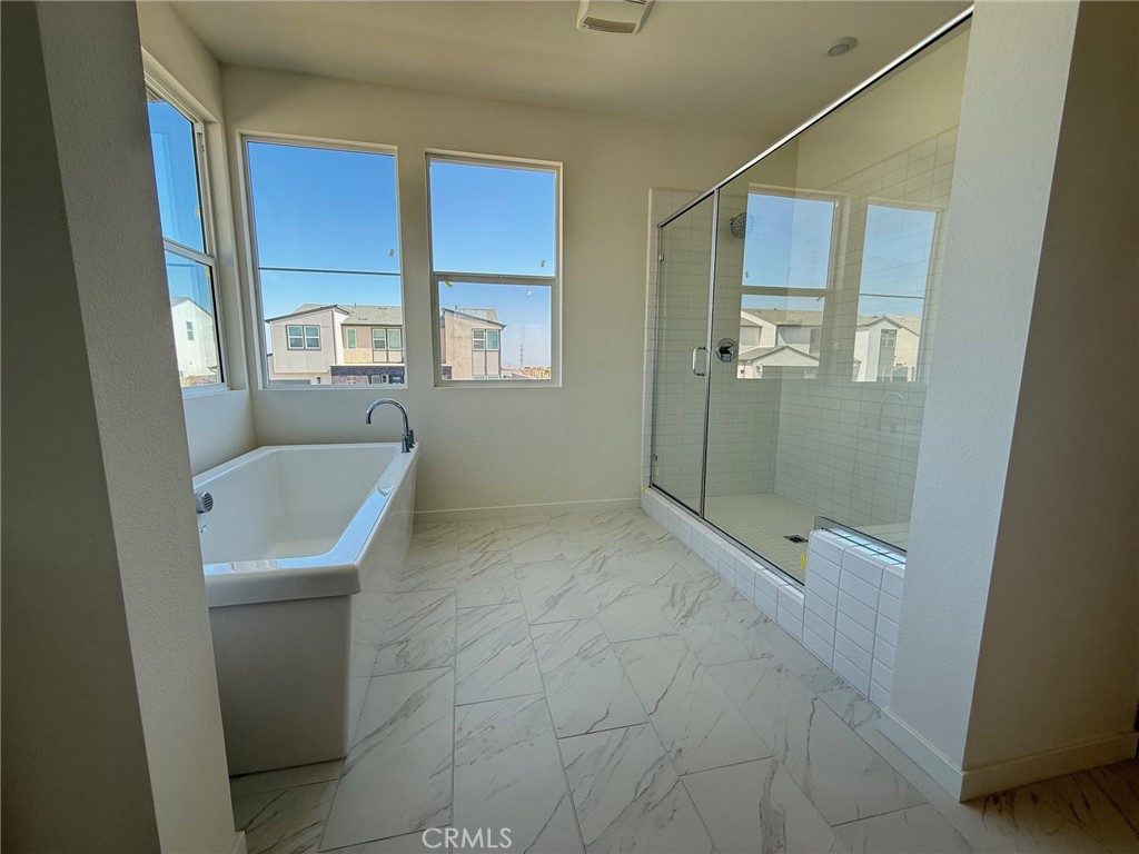 15994 Conservatory Drive Property Photo 10