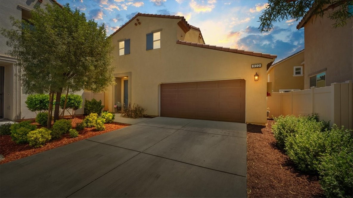 922 Bluebell Way Property Photo 1