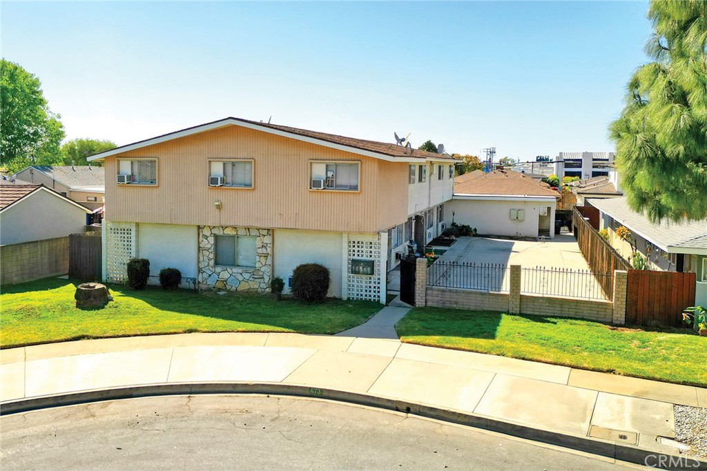 673 S Eremland Drive Property Photo 1