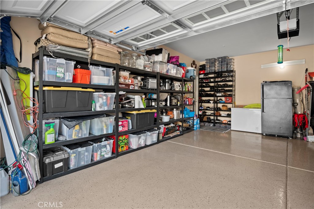 16773 Buttonwood Ln Property Photo 4