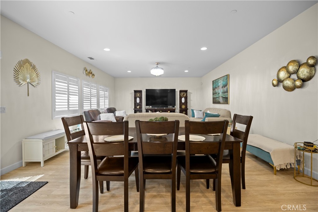 16773 Buttonwood Ln Property Photo 11