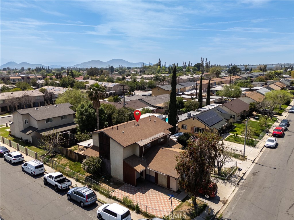 161 W Wilson Street, Property Photo 1