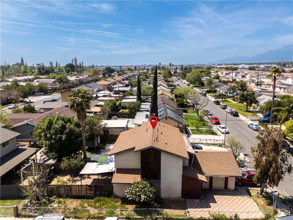 161 W Wilson Street, Property Photo 6