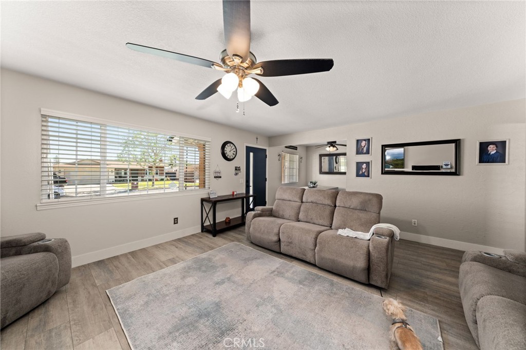 9966 Roberds Court Property Photo 7