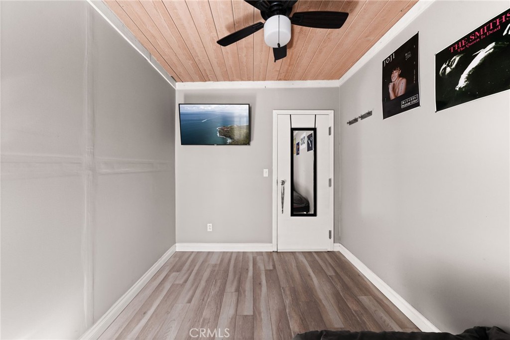 9966 Roberds Court Property Photo 25