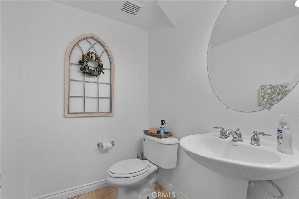 7693 Hess Place 1 Property Photo 13