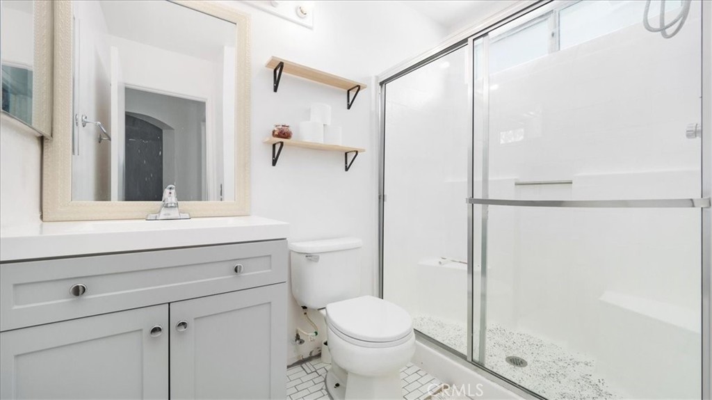 10738 Plainfield Street E Property Photo 12