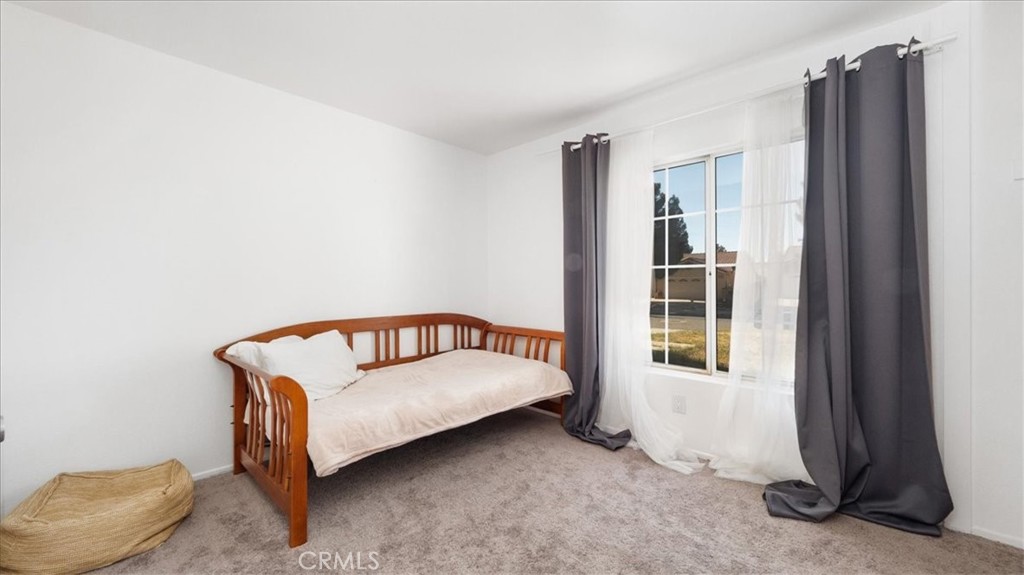 10738 Plainfield Street E Property Photo 15