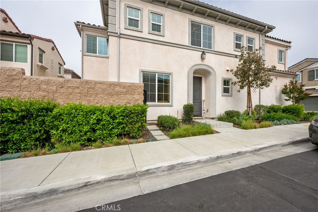 5592 Merano Way Property Photo 1