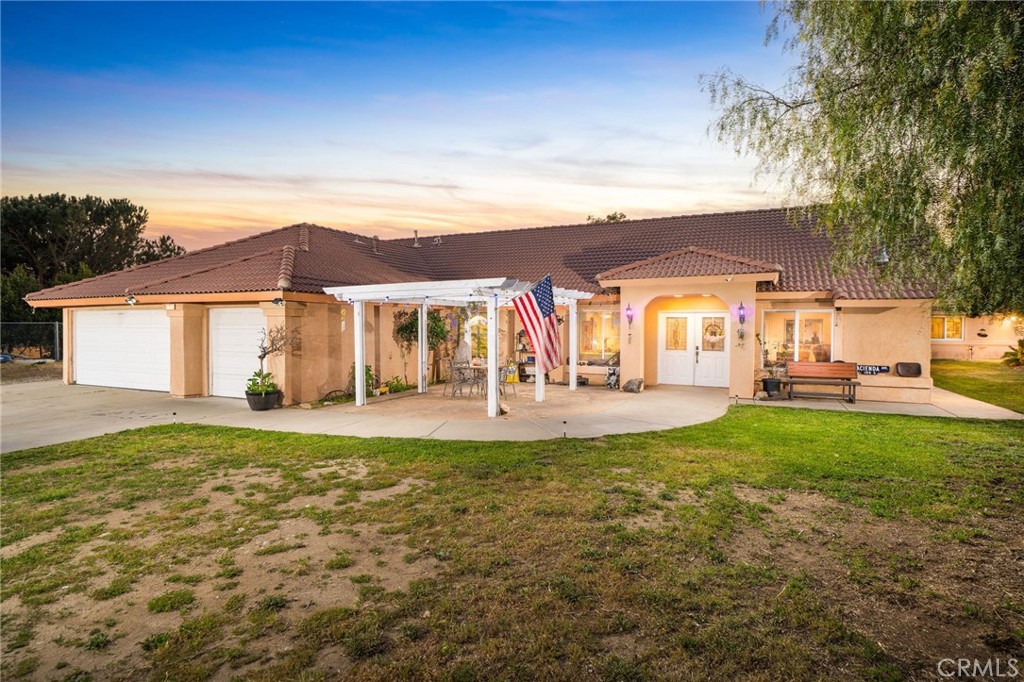 1108 Richmond Hill Court Property Photo 3