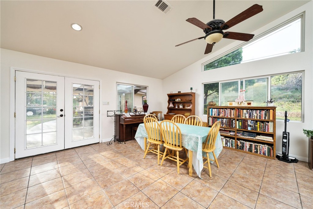 1108 Richmond Hill Court Property Photo 11