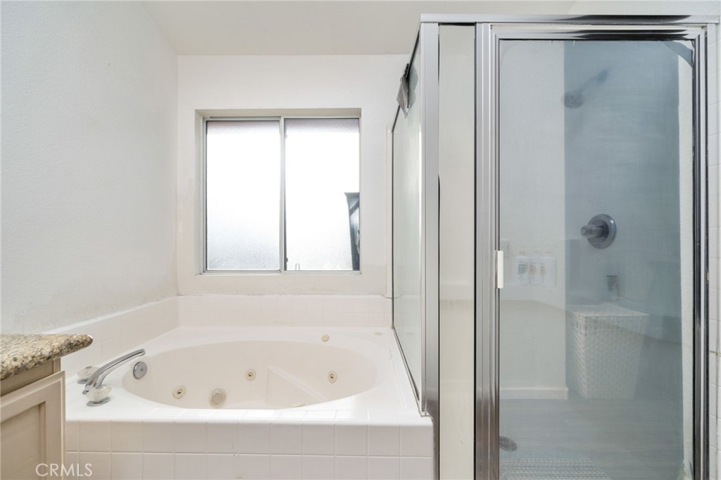 1108 Richmond Hill Court Property Photo 24