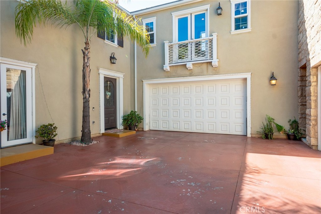 1550 Hibiscus Avenue Property Photo 2
