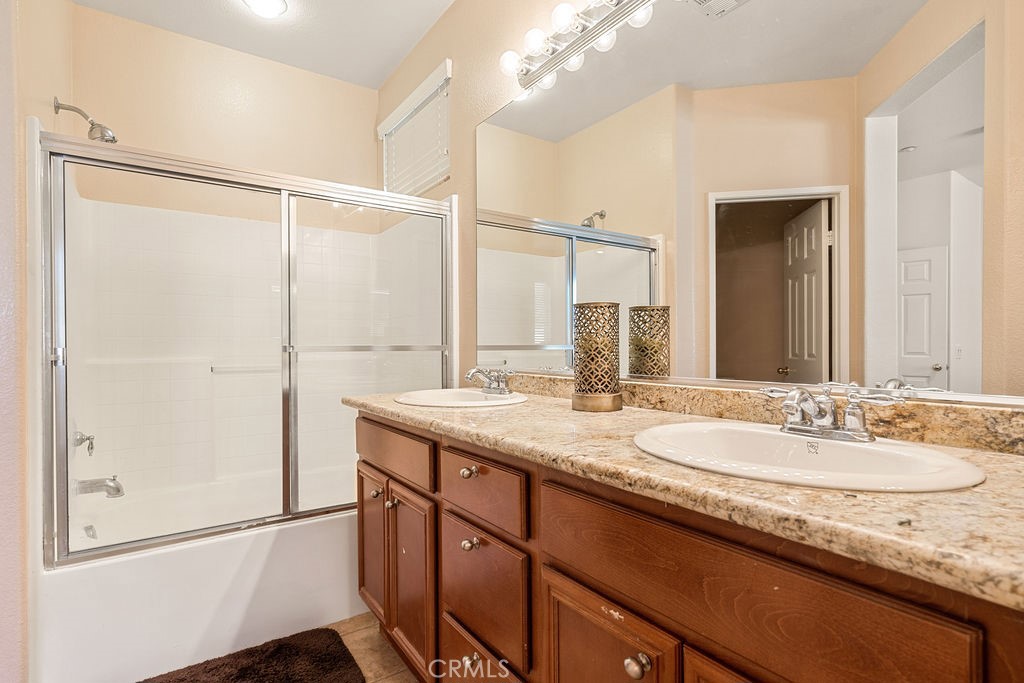 17108 Red Ash Court Property Photo 6