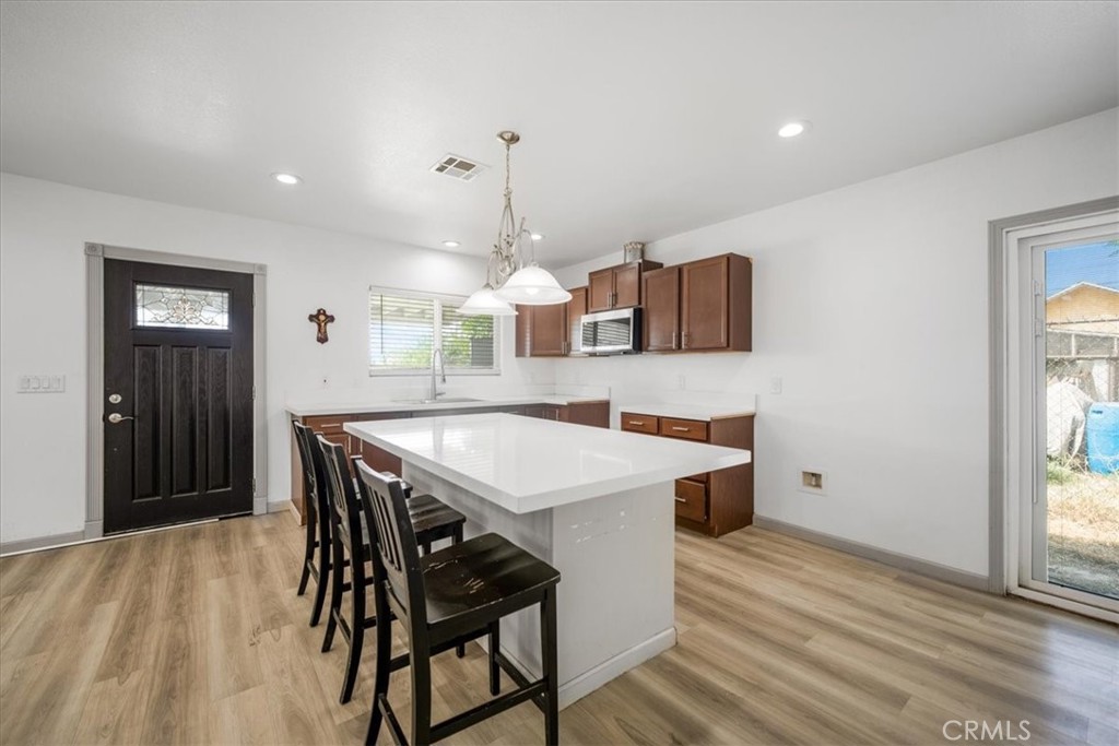 14928 Yucca Avenue Property Photo 4