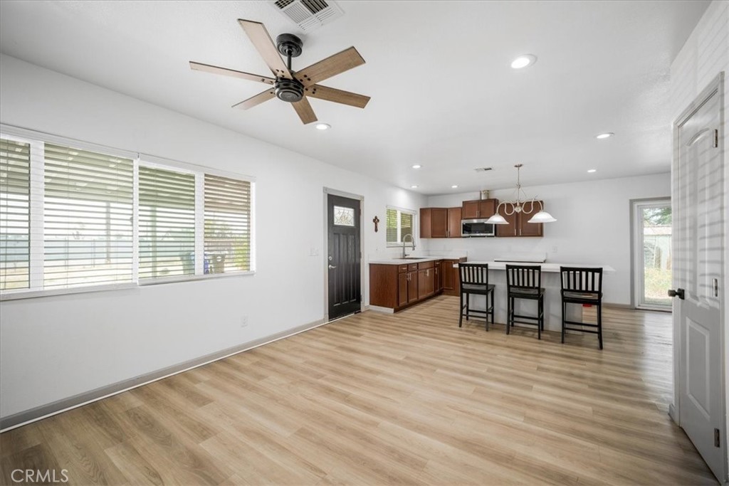 14928 Yucca Avenue Property Photo 10