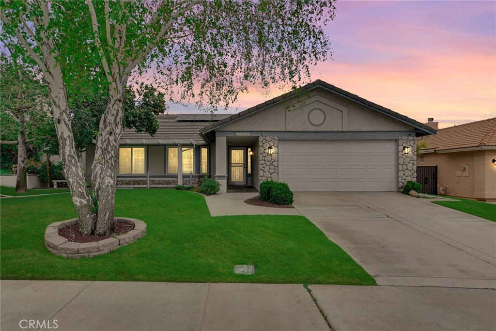 3501 N Tamarind Avenue Property Photo
