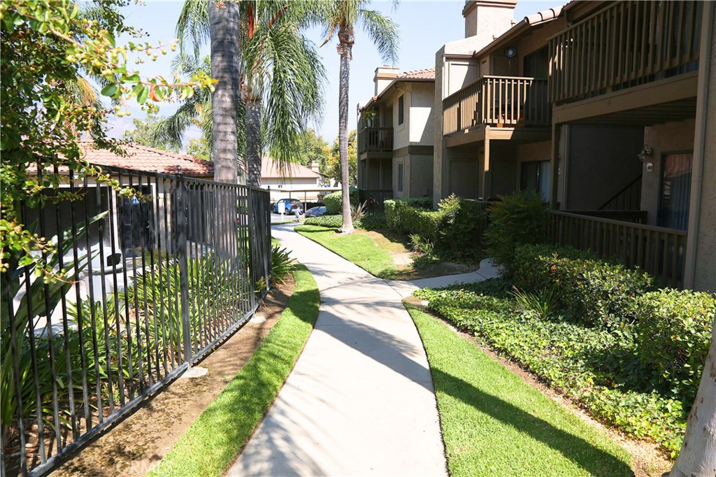 1265 Kendall Drive 1015 Property Photo 1
