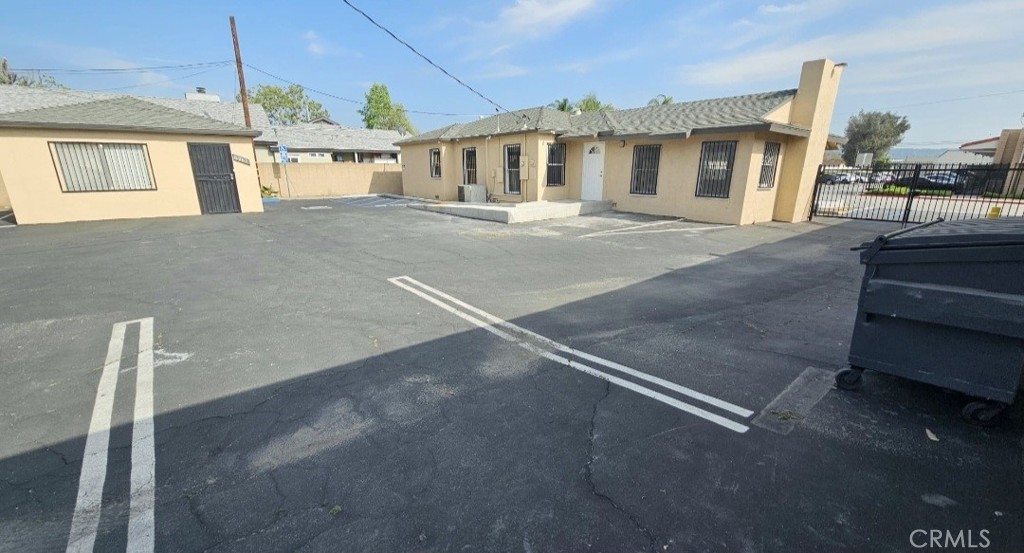 610 N Azusa Avenue Property Photo 12