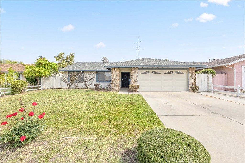 1581 Paseo Ave. Property Photo