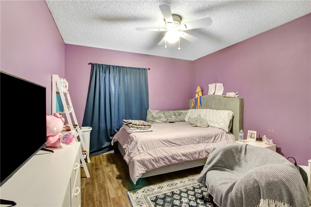 645 W James Street Property Photo 12