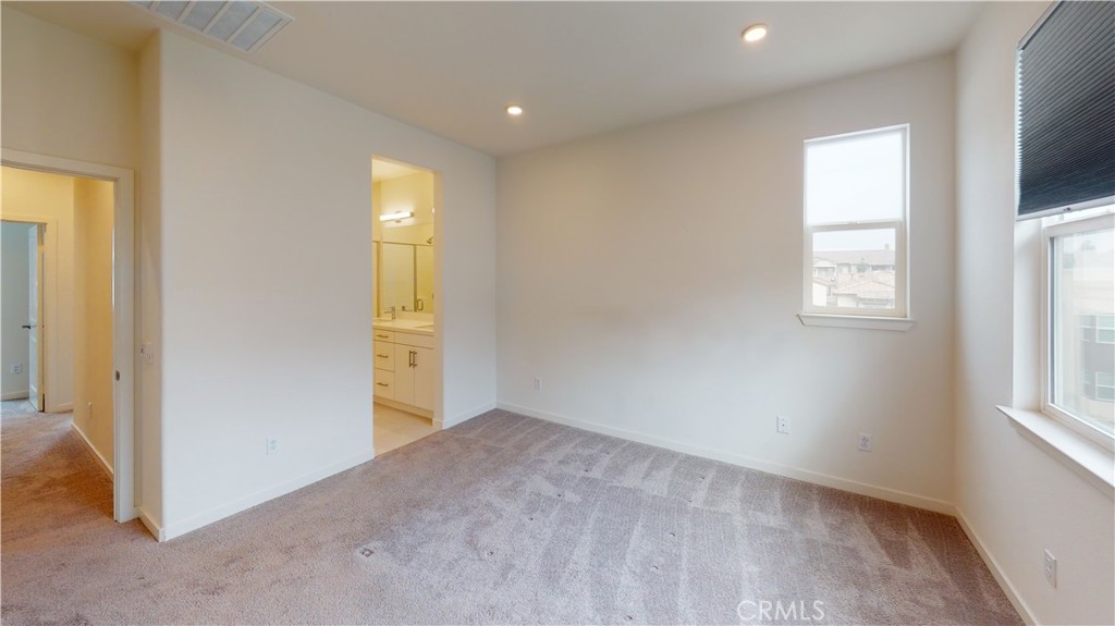 11035 Serene Drive Property Photo 10