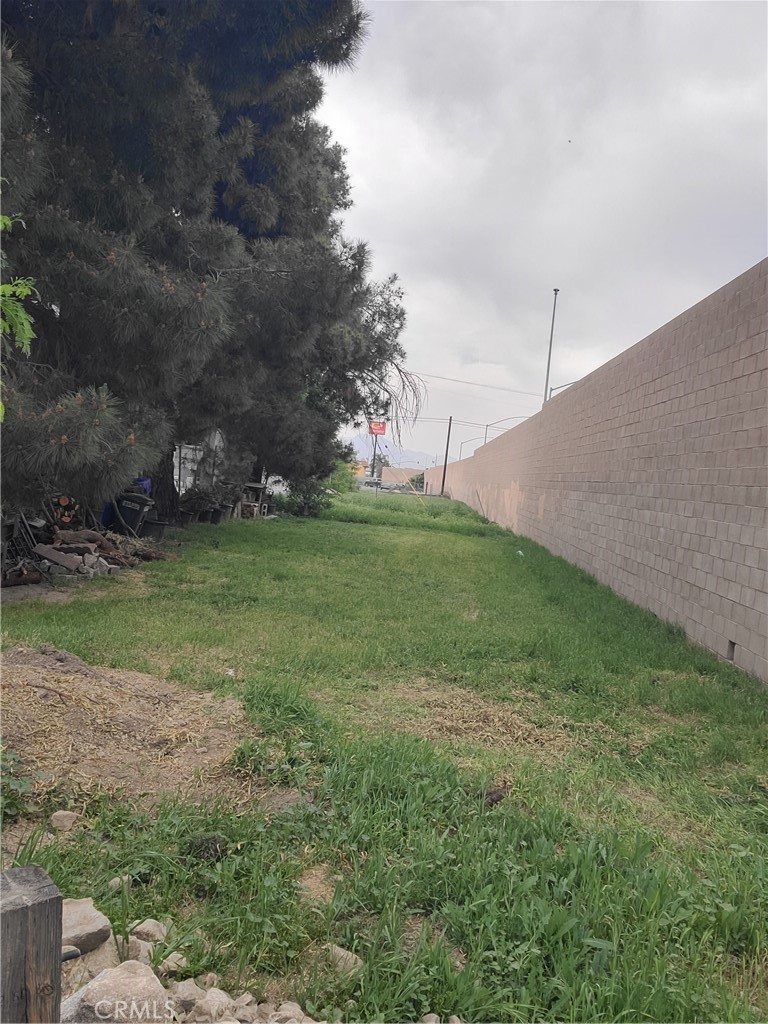 859 Vine Street Property Photo
