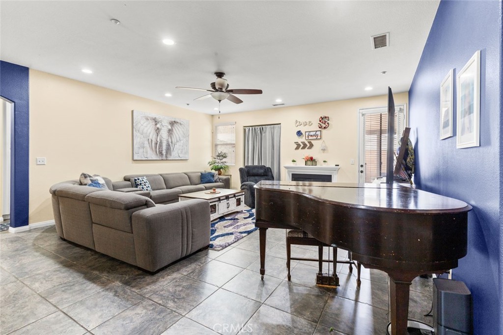 16453 Freesia Court Property Photo 3