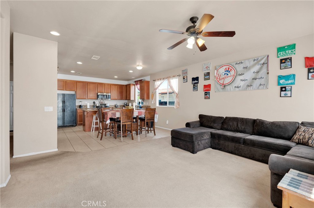 14195 Olive Street Property Photo 10