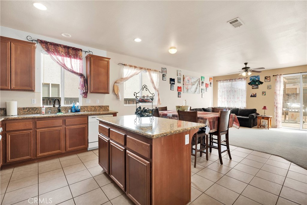14195 Olive Street Property Photo 20