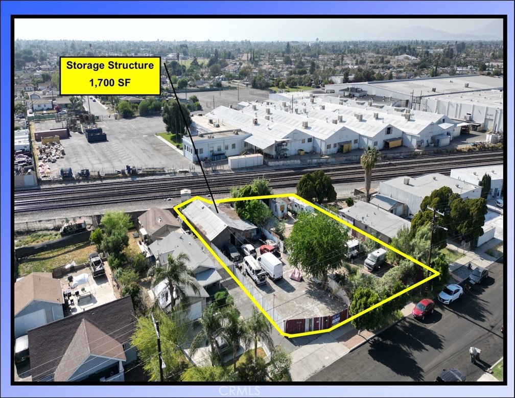 1157 N 7th Street Property Photo 2