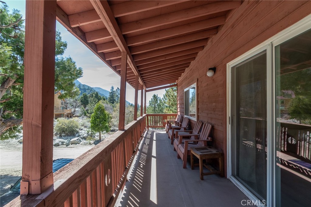 41505 Alder Drive Property Photo 4