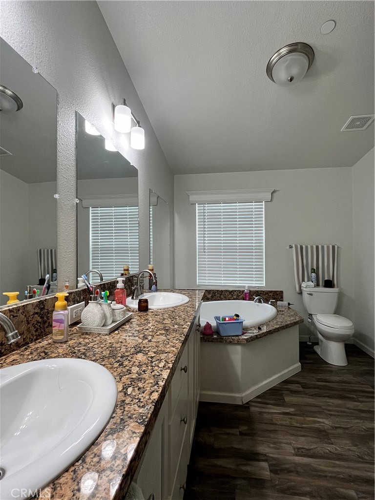 2286 Kyla Court Property Photo 13