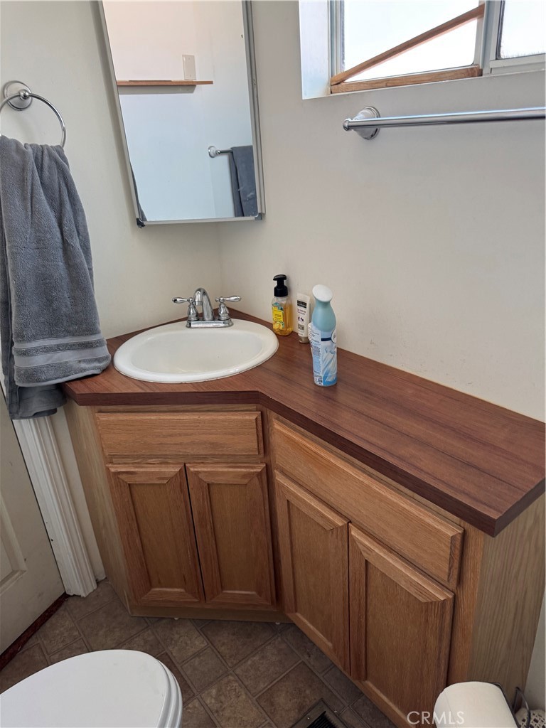 10369 Fairlane Road Property Photo 7