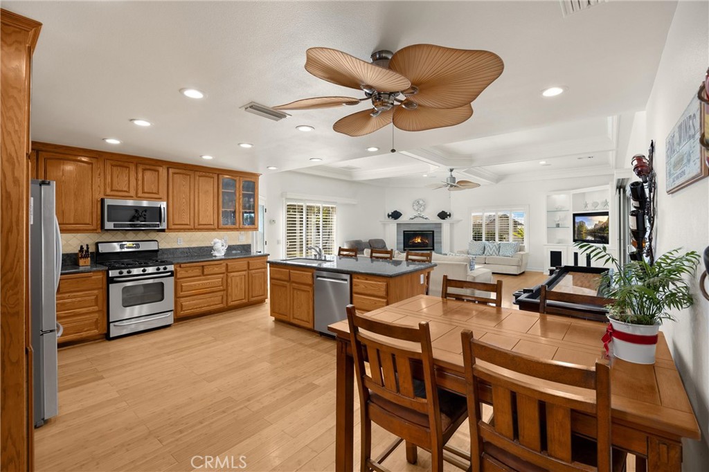 6183 Malvern Avenue Property Photo 6