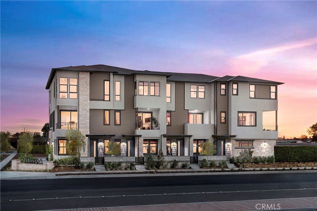109 S. Laxore St. Unit 306 Property Photo 1