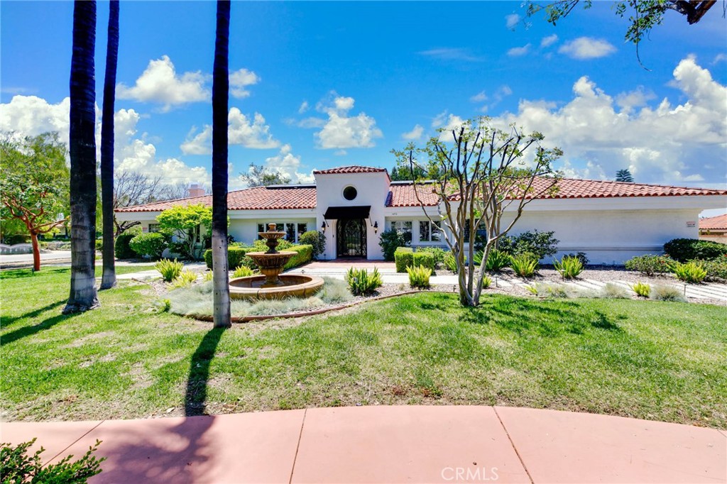 1076 Pomello Drive Property Photo 1