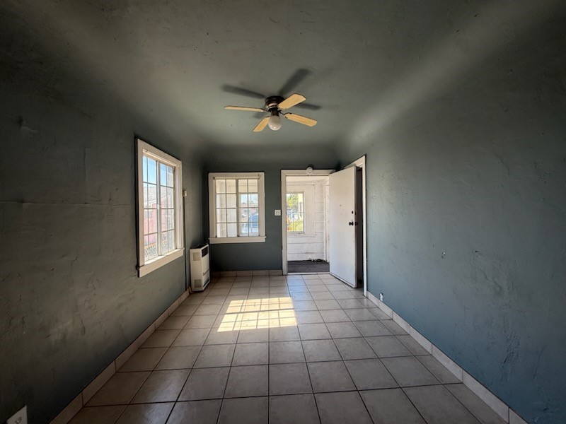 606 S Kern Avenue Property Photo 5