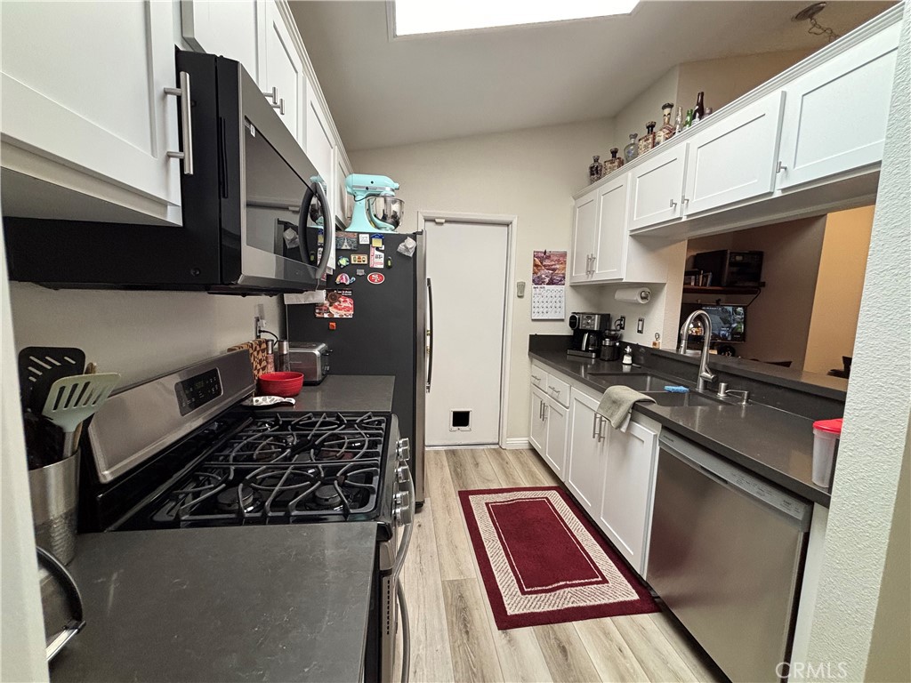 15957 Randall Avenue 34 Property Photo 9