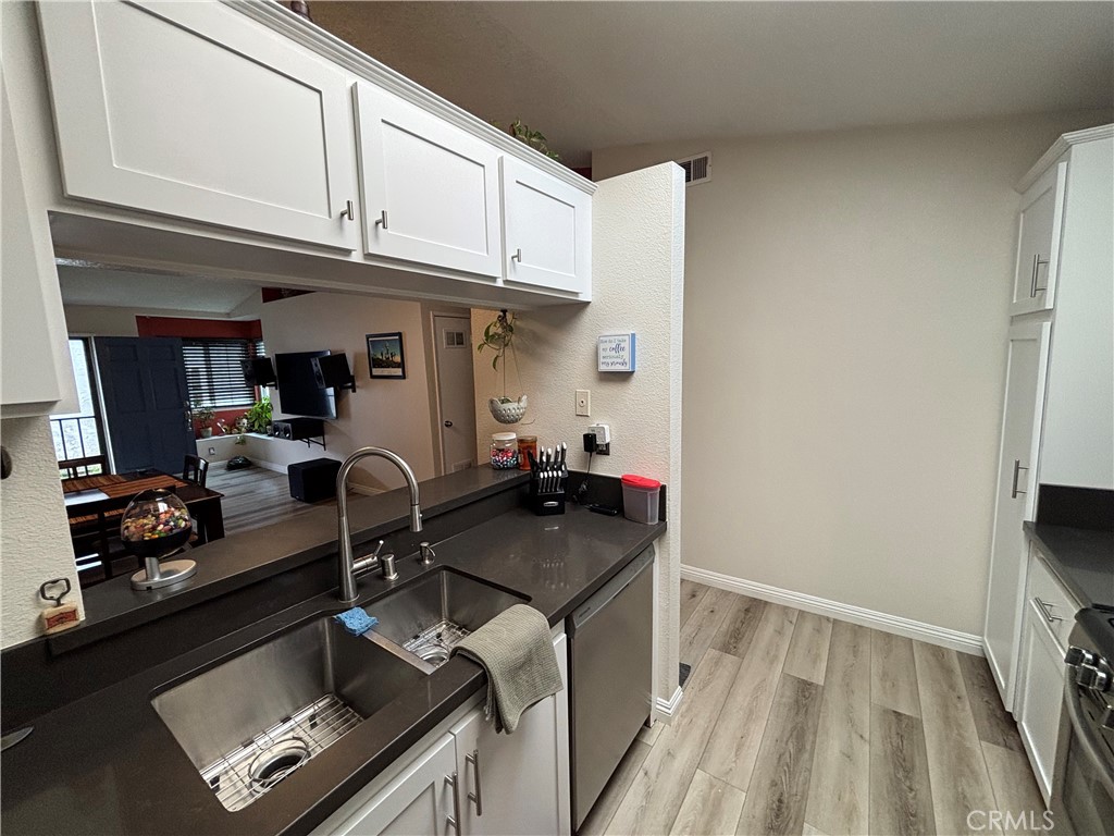 15957 Randall Avenue 34 Property Photo 12
