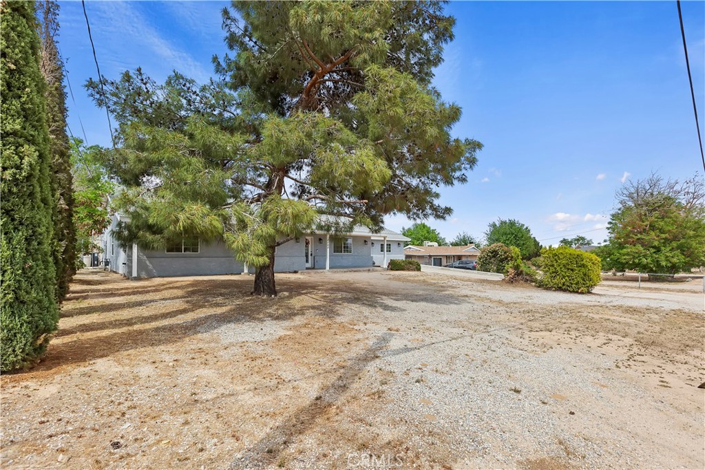 18060 Walnut Street Property Photo 3