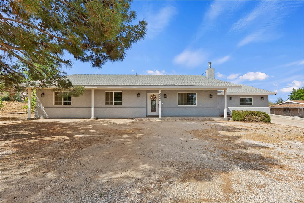 18060 Walnut Street Property Photo 5