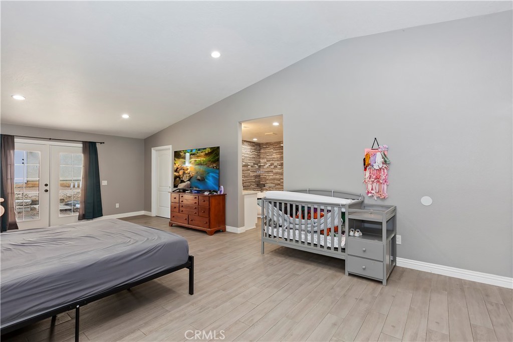 18060 Walnut Street Property Photo 19