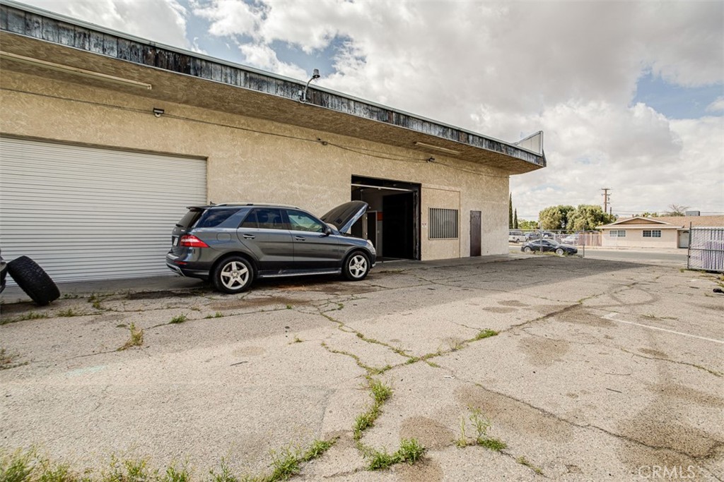 16175 Yucca Street Property Photo 21