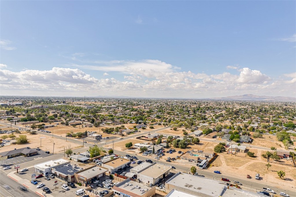 16175 Yucca Street Property Photo 30