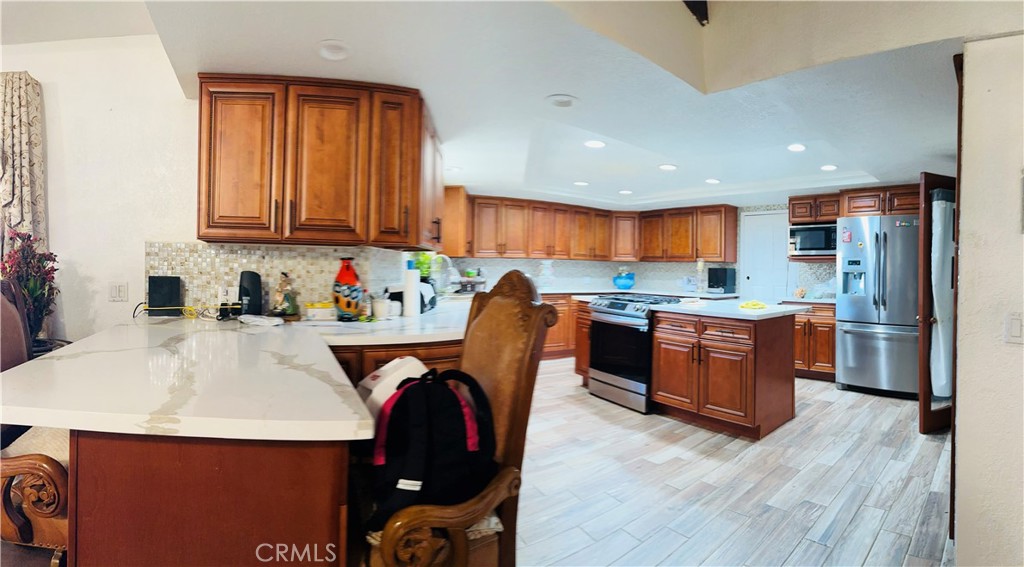 10123 Finch Avenue Property Photo 9