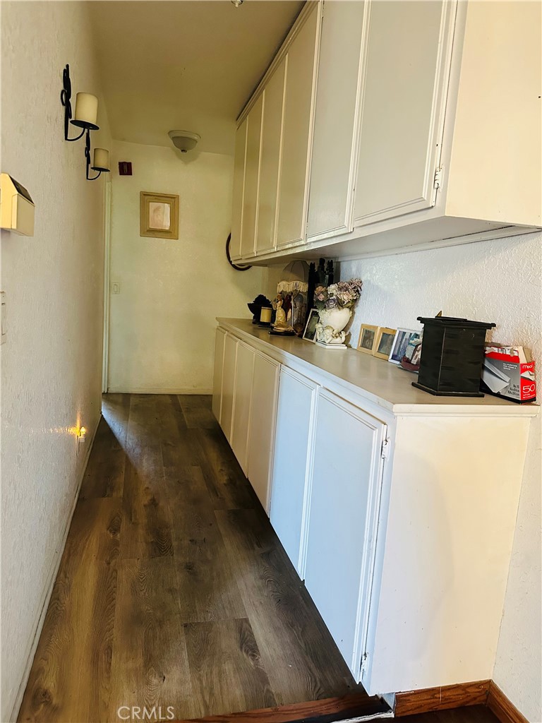 10123 Finch Avenue Property Photo 14